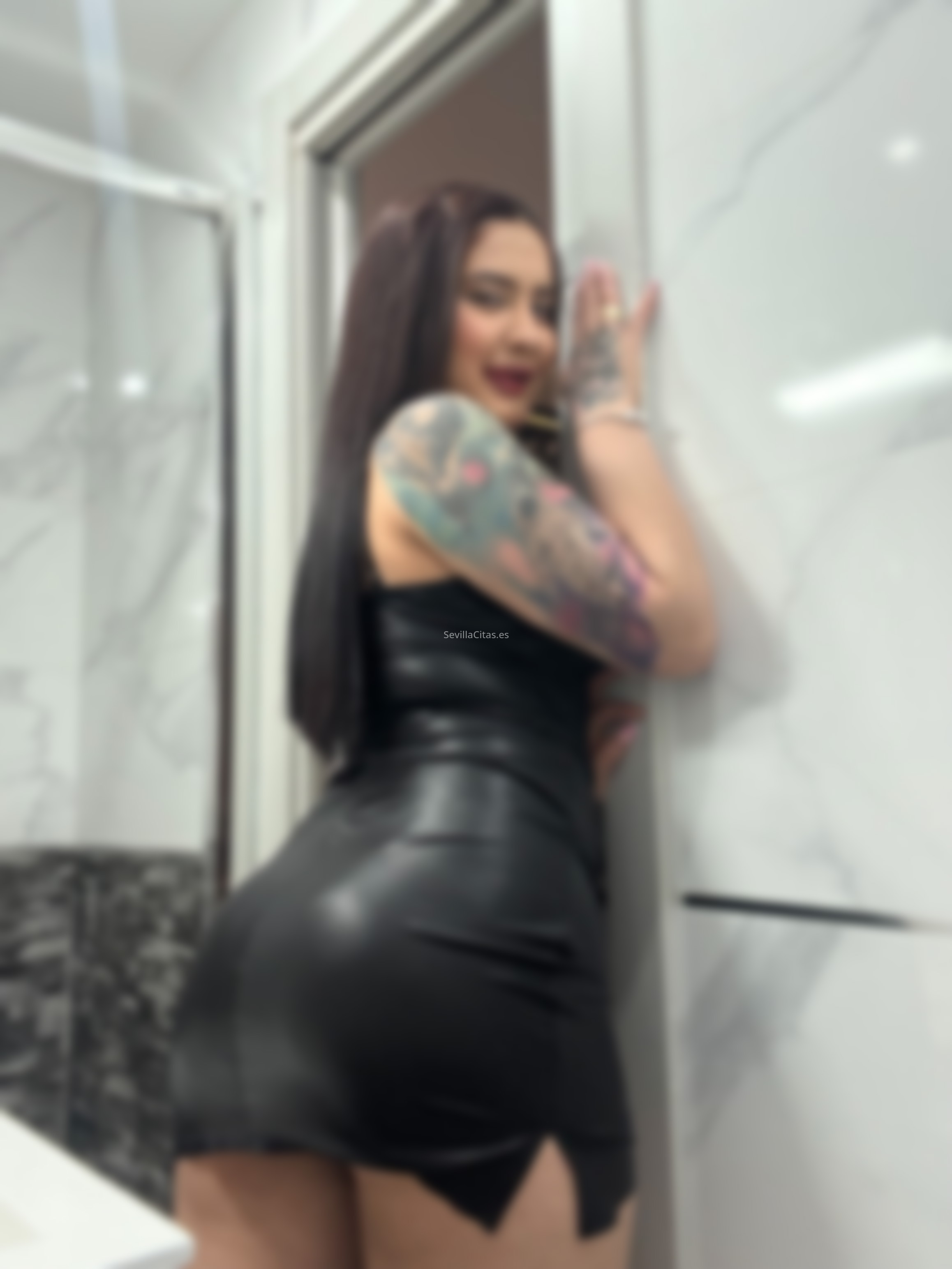 Isabella, joven colombiana . 613491939. Citas en SEVILLA, SEVILLA. www.sevillacitas.es.