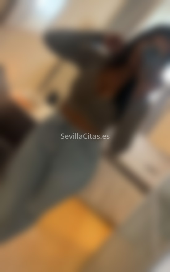 Isabella, colombian girl. 610860430. Citas en SEVILLA, SEVILLA. www.sevillacitas.es.