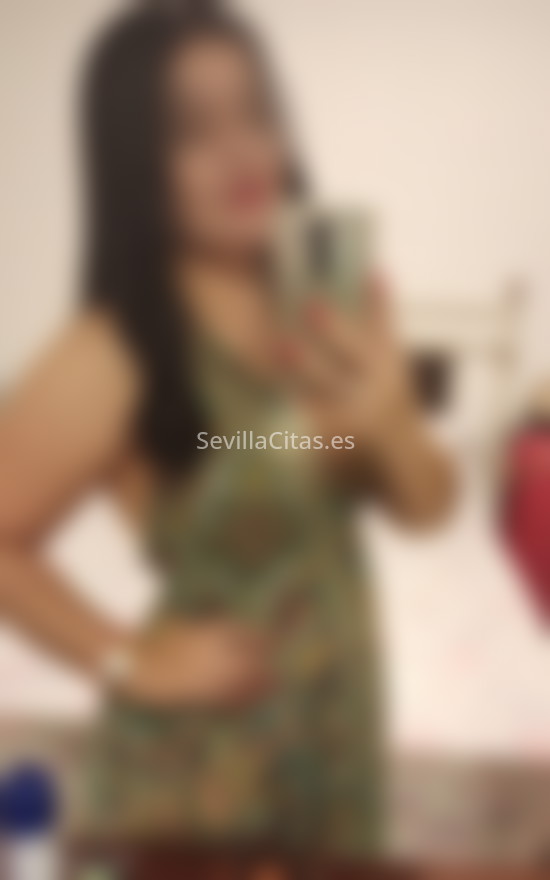 Danna, jovencita con cara de muñeca. 687155050. Citas en SEVILLA, SEVILLA. www.sevillacitas.es.