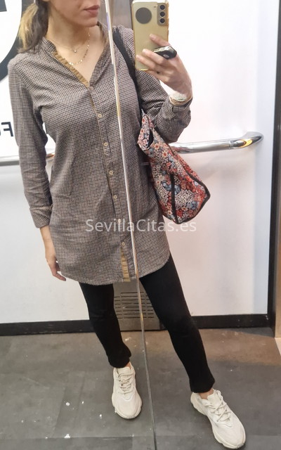 Laurita, española . 604364669. Citas en SEVILLA, SEVILLA. www.sevillacitas.es.