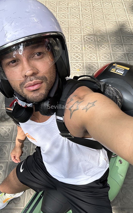 Junior, brasileño. 610009262. Citas en SEVILLA, SEVILLA. www.sevillacitas.es. Junior, brasileño. 610009262. Citas en SEVILLA, SEVILLA. www.sevillacitas.es.