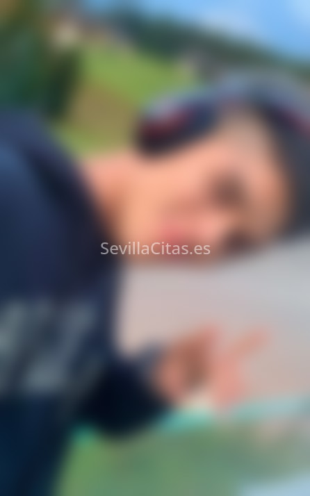 Alejandro, recién llegado a la ciudad. 648100675. Citas en SEVILLA, SEVILLA. www.sevillacitas.es.