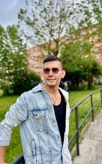 Sergio, chico latino. 641315582. Citas en SEVILLA, SEVILLA. www.sevillacitas.es.
