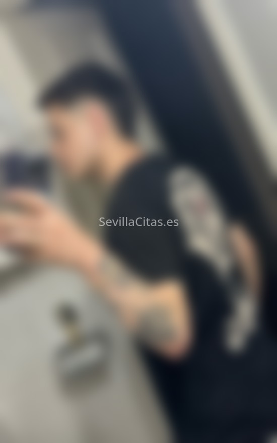 Dave, chico latino descomplicado. 664456169. Citas en SEVILLA, SEVILLA. www.sevillacitas.es.
