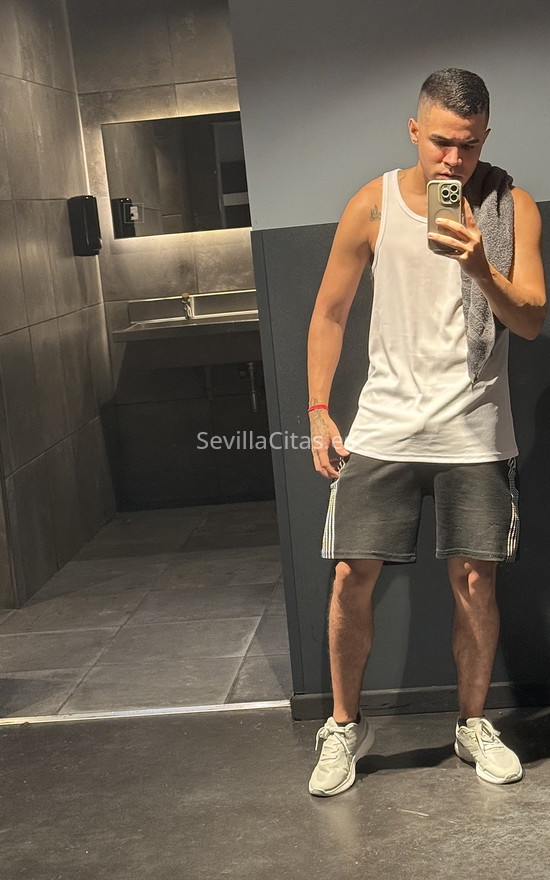 Jefrey, colombiano. 637120668. Citas en SEVILLA, SEVILLA. www.sevillacitas.es. Jefrey, colombiano. 637120668. Citas en SEVILLA, SEVILLA. www.sevillacitas.es.