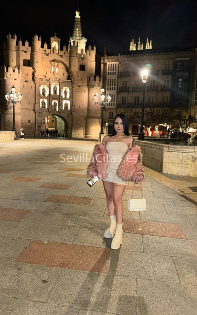 Sabrina, jovencita colombiana . 613226440. Citas en SEVILLA, SEVILLA. www.sevillacitas.es.