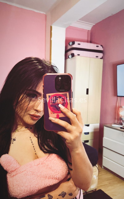 Sabrina, jovencita colombiana . 613226440. Citas en SEVILLA, SEVILLA. www.sevillacitas.es.