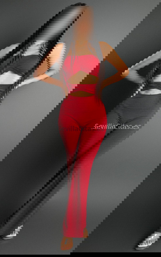 Celeste, desenvuelta y única. 633368811. Citas en SEVILLA, SEVILLA. www.sevillacitas.es.
