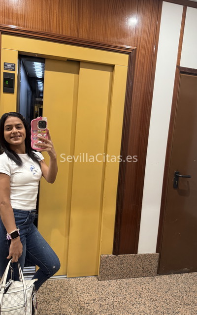 Nathalia, venezolana 23 años. 655734563. Citas en SEVILLA, SEVILLA. www.sevillacitas.es.