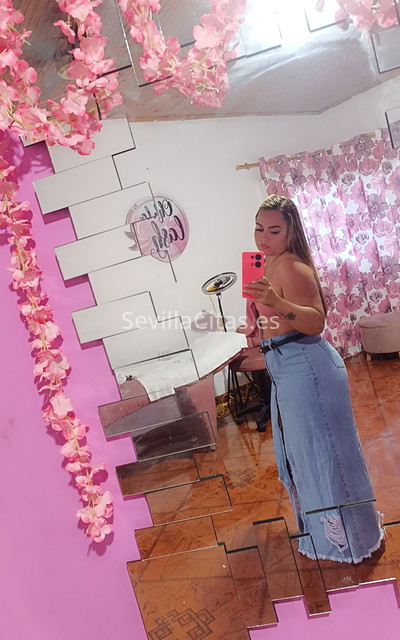Valeria, curvy colombiana . 603801864. Citas en SEVILLA, SEVILLA. www.sevillacitas.es.