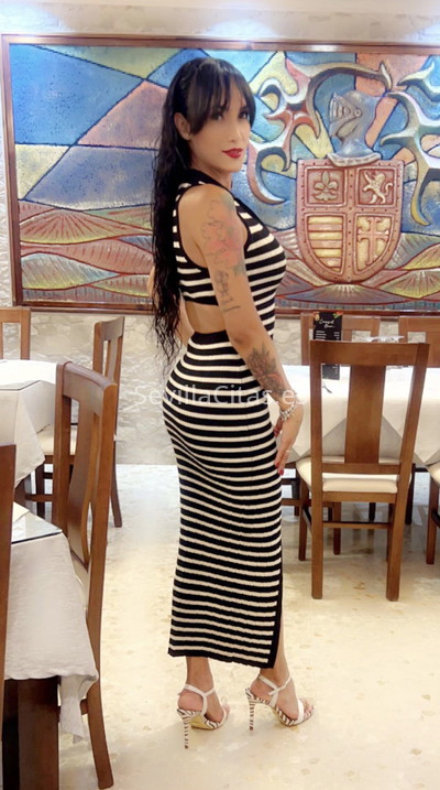 Alexa, linda y femenina trans caribeña . 695469037. Citas en SEVILLA, SEVILLA. www.sevillacitas.es.